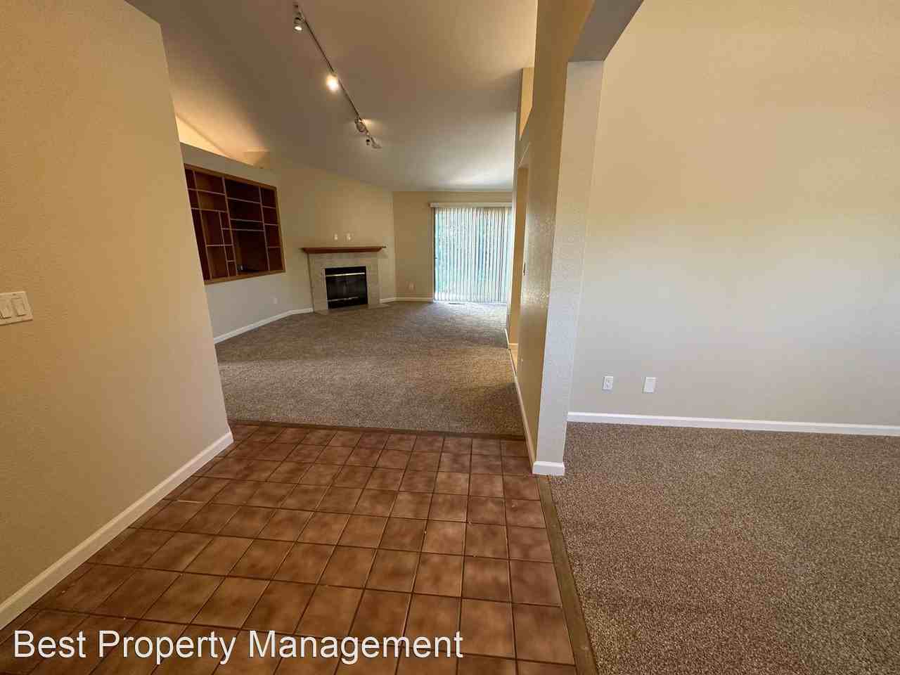 989 Windmeadows Dr - Photo 2 of 21