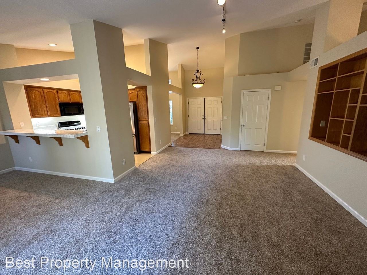 989 Windmeadows Dr - Photo 3 of 21