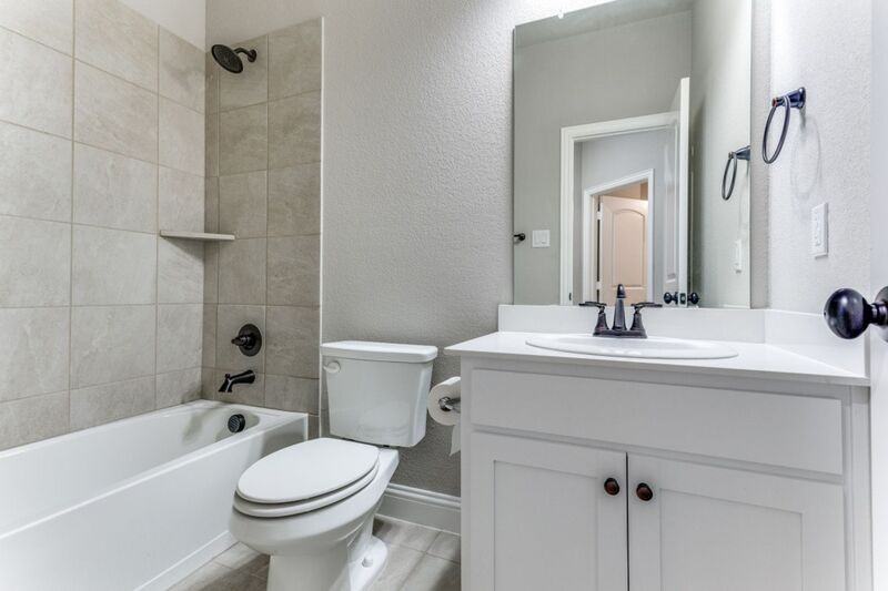 506 Weston St - Photo 6 of 13