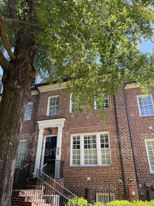 848 Lullwater Park Ln - Photo 2 of 48