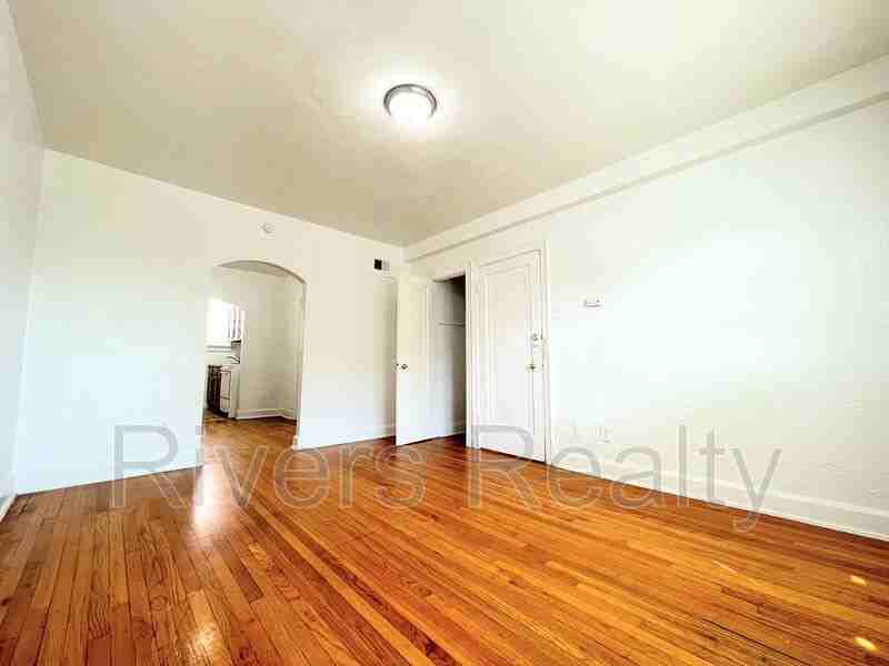 3619 Hereford St - Photo 2 of 6