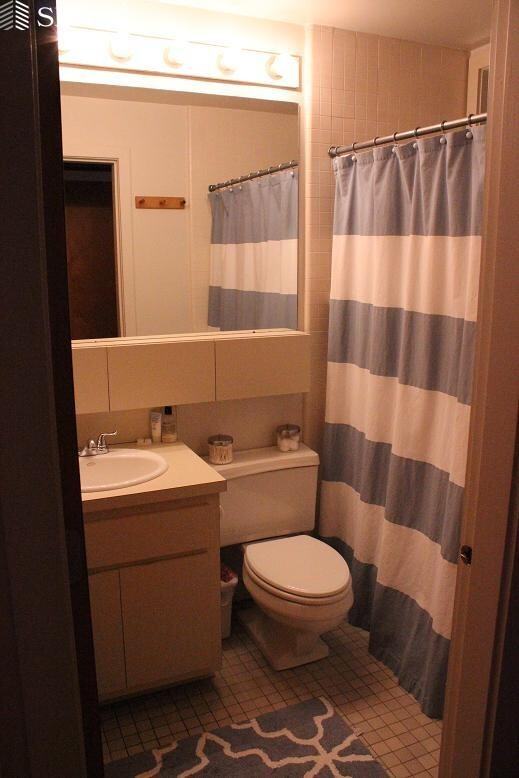 16 Upland Rd #4 - Photo 6 of 7