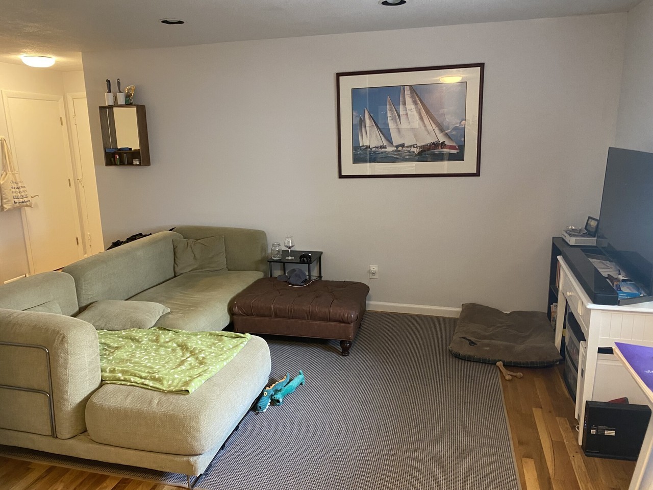 Euston Rd #9 - Photo 2 of 20