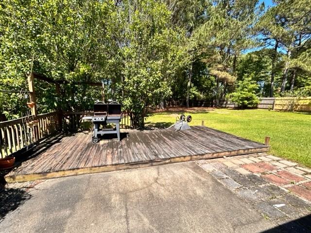 76 Nicolaus Dr - Photo 2 of 19