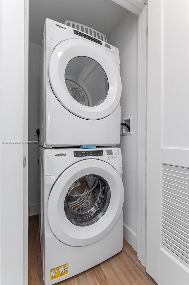 650 Ne 2nd Ave - Photo 7 of 12