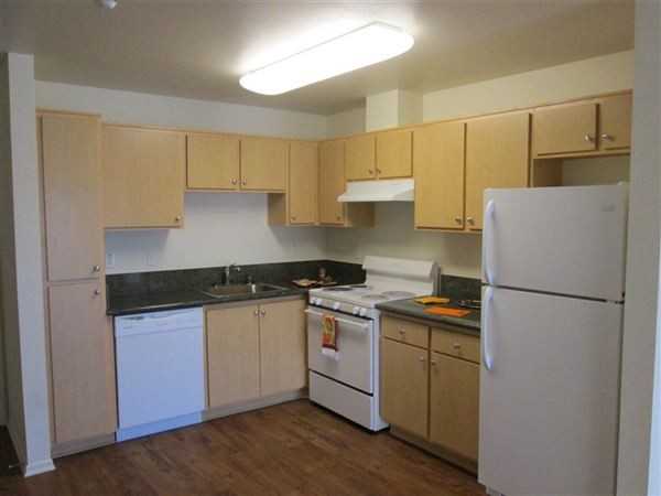 Loma Linda Terrace Senior Apartments - Photo 3 of 8