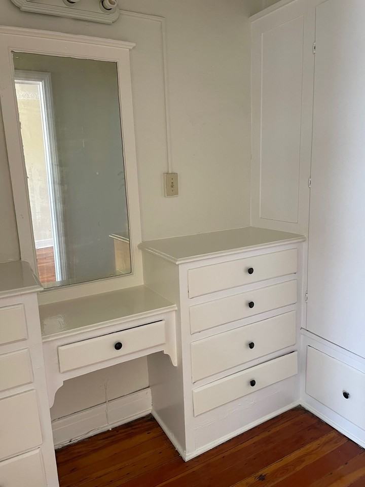 318 S Kingsley Dr. - Photo 2 of 2