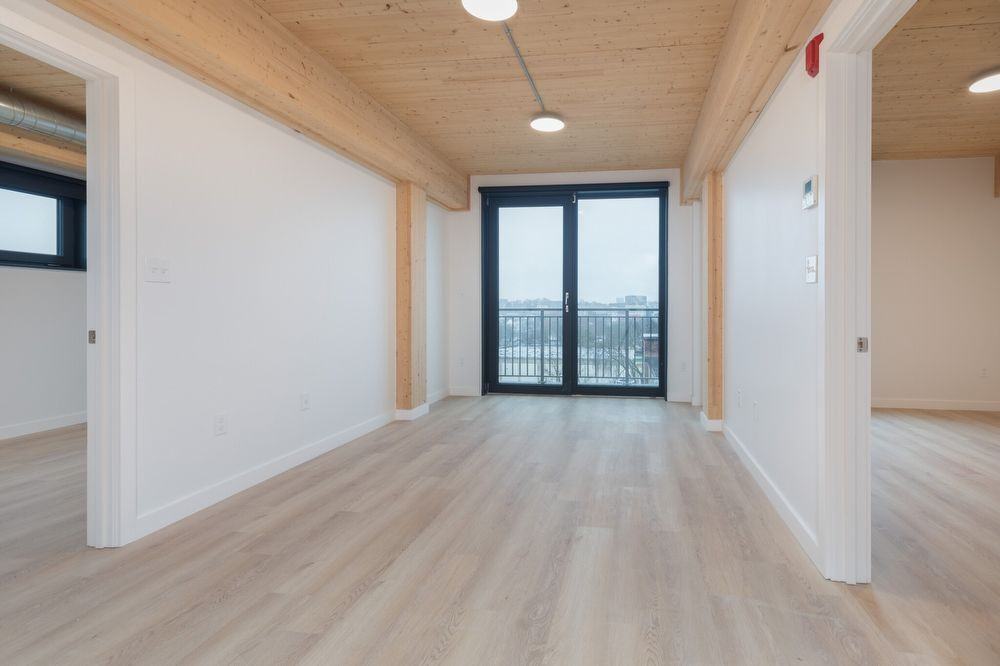 11 East Lenox. Boston, MA 02118 504B 504B, Boston, MA 02118 2