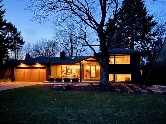 1430 W Oak St #NA - Photo 2 of 34