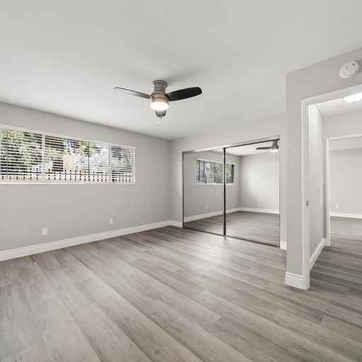 The Azusan - Photo 2 of 10