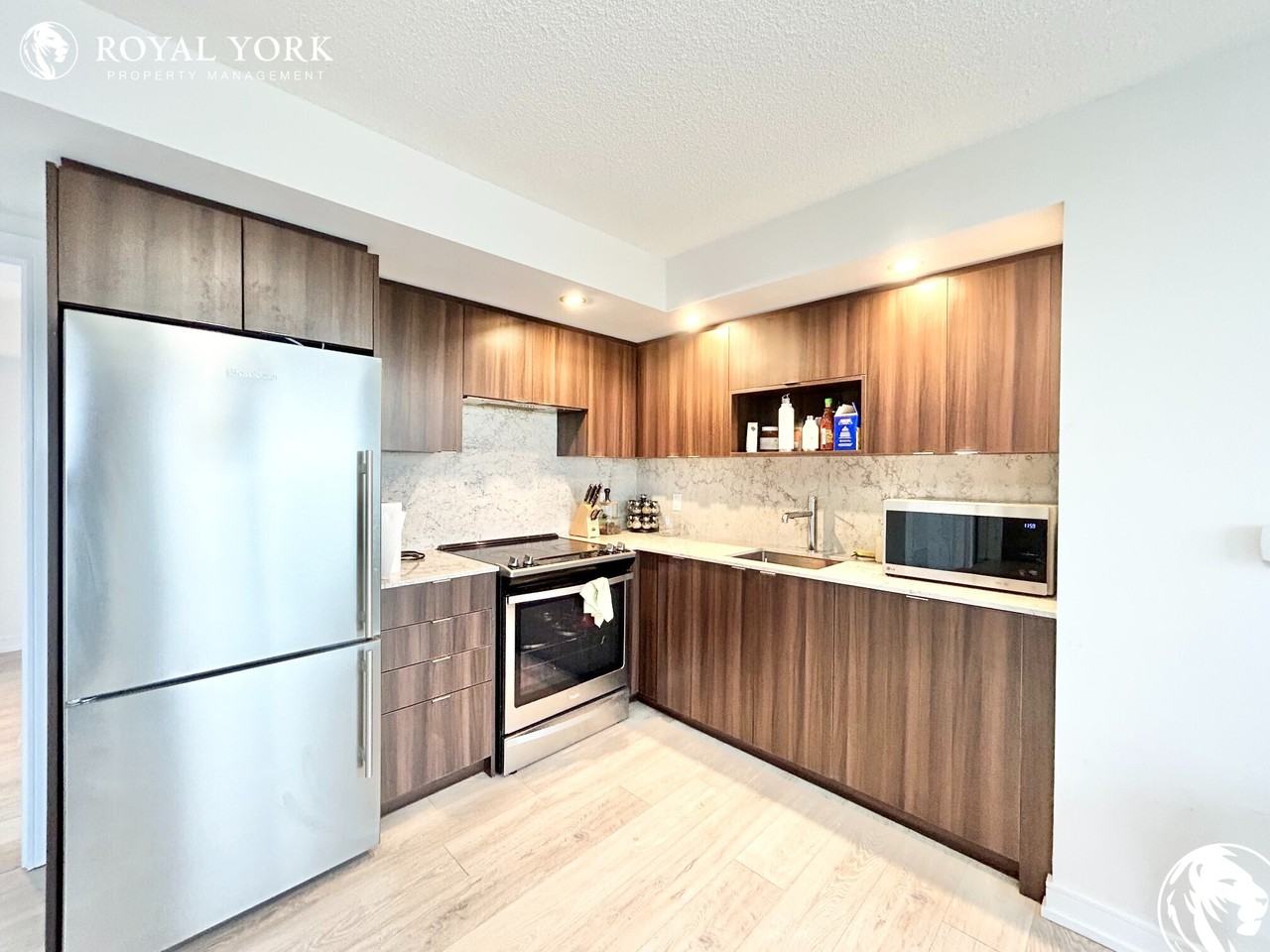 225 Village Green Sq #1203 - Photo 2 of 40