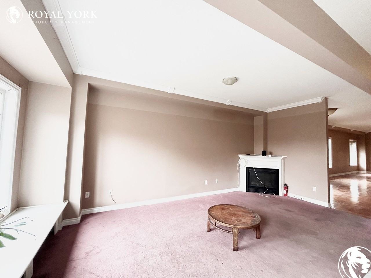 5265 Springbok Cres - Photo 2 of 49