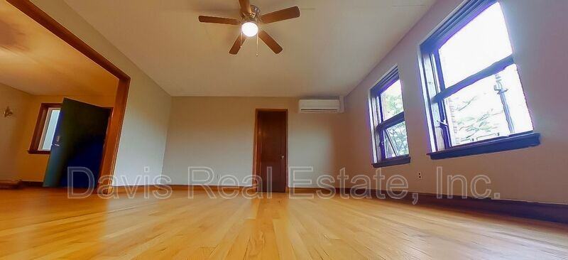 106 1/2 Bellefonte Ave #1 - Photo 2 of 11