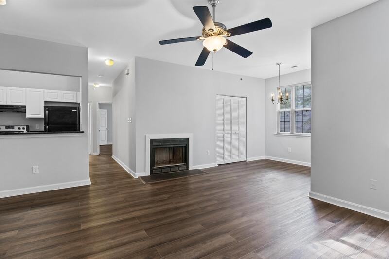 606 Moonglow Rd #201 - Photo 3 of 34