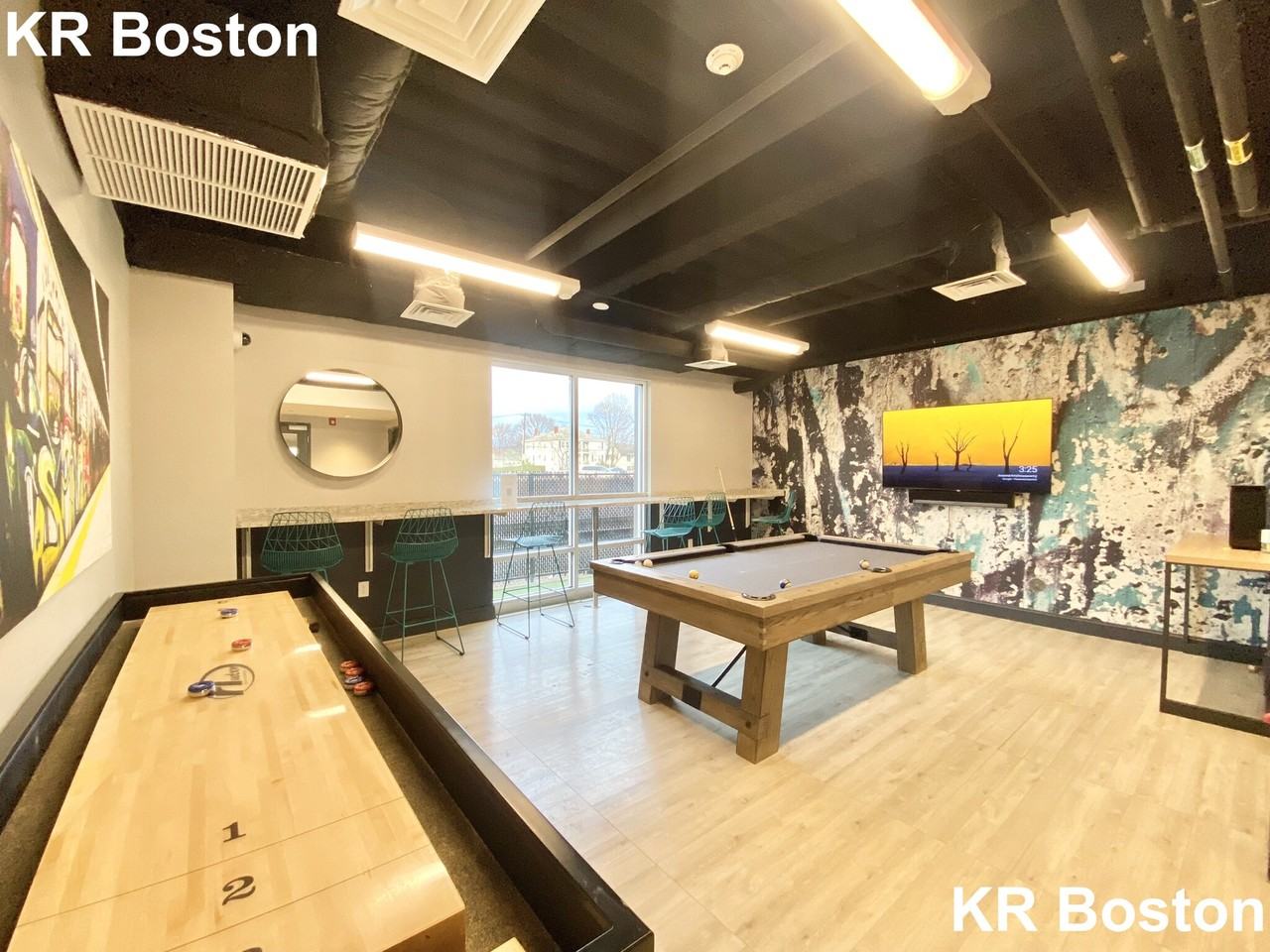 Braintree St #217 - Photo 2 of 8