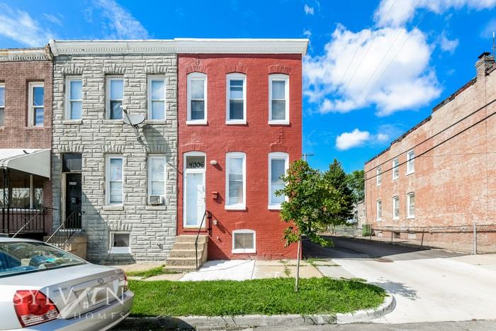 4006 Massachusetts Ave - Photo 2 of 14