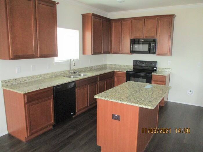 2424 Gelbray Pl - Photo 3 of 18