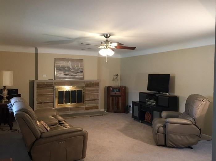 5722 Ranlyn Ave - Photo 3 of 17