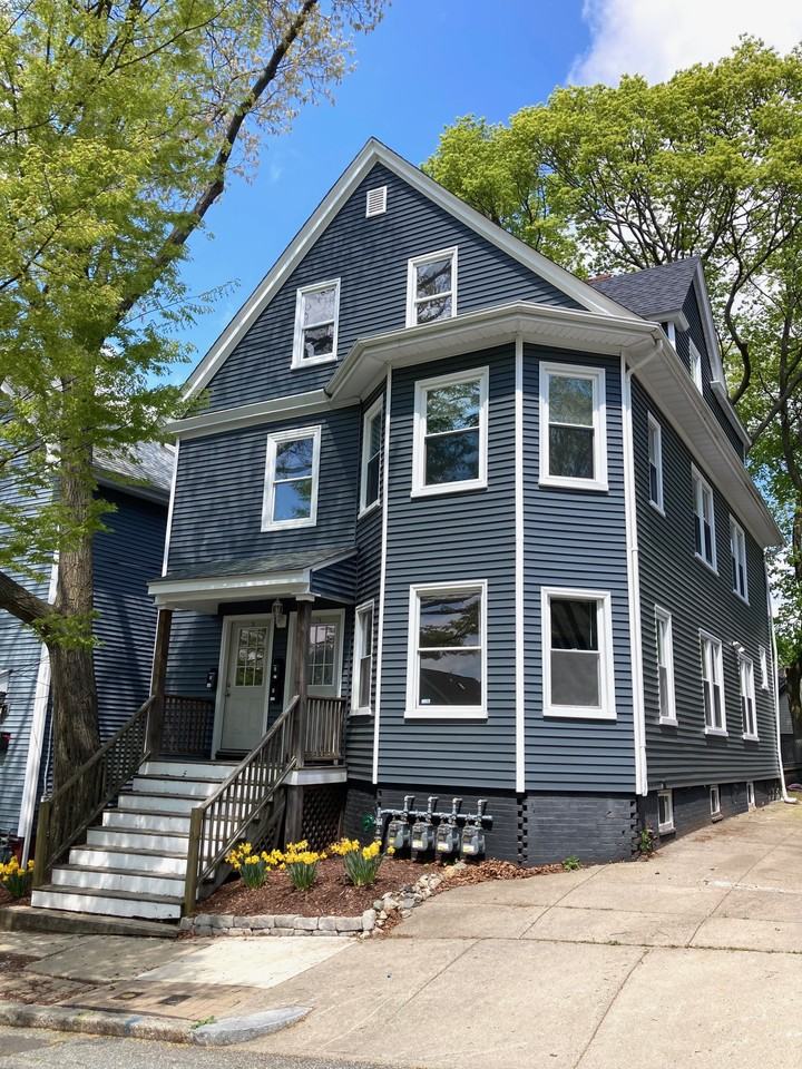 118 Jenkins St #1 - Photo 2 of 14