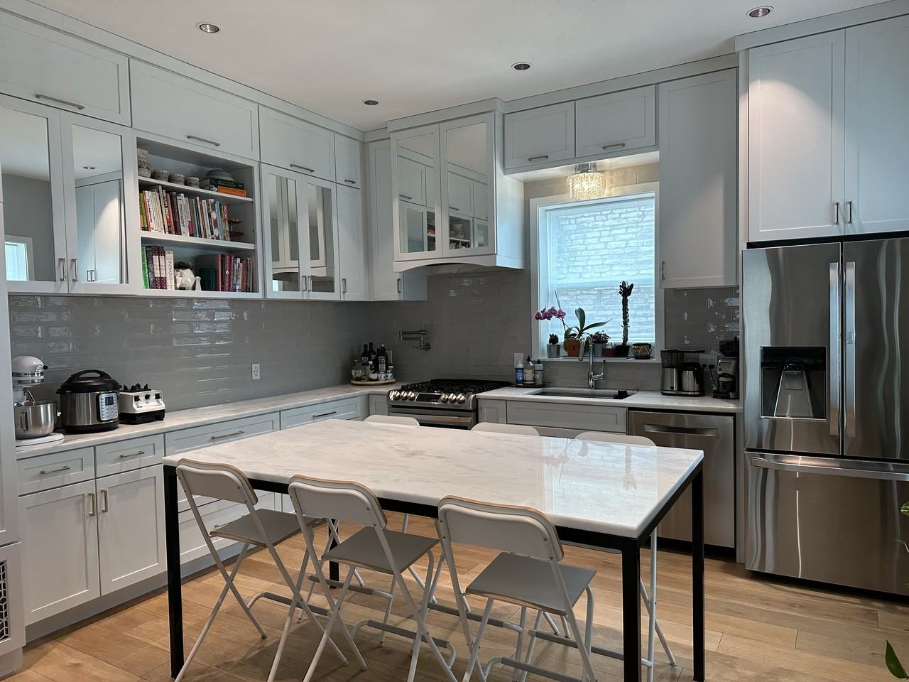 2102 Holly St #NA - Photo 3 of 10