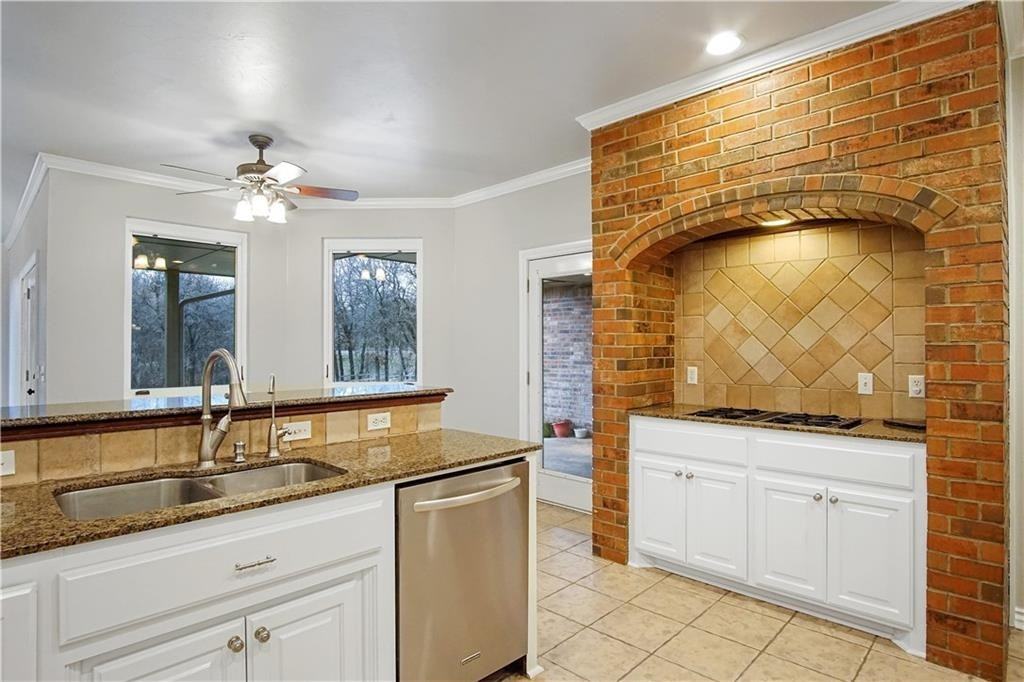 9417 Forest Dale Dr #1 - Photo 7 of 25