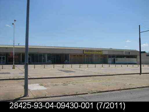 3730 East Admiral Place #3730 - Photo 2 of 4