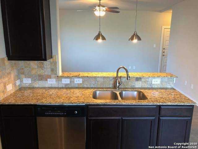 414 Creekside Curve New Braunfels, TX. 78130 - 1 #1 - Photo 6 of 23