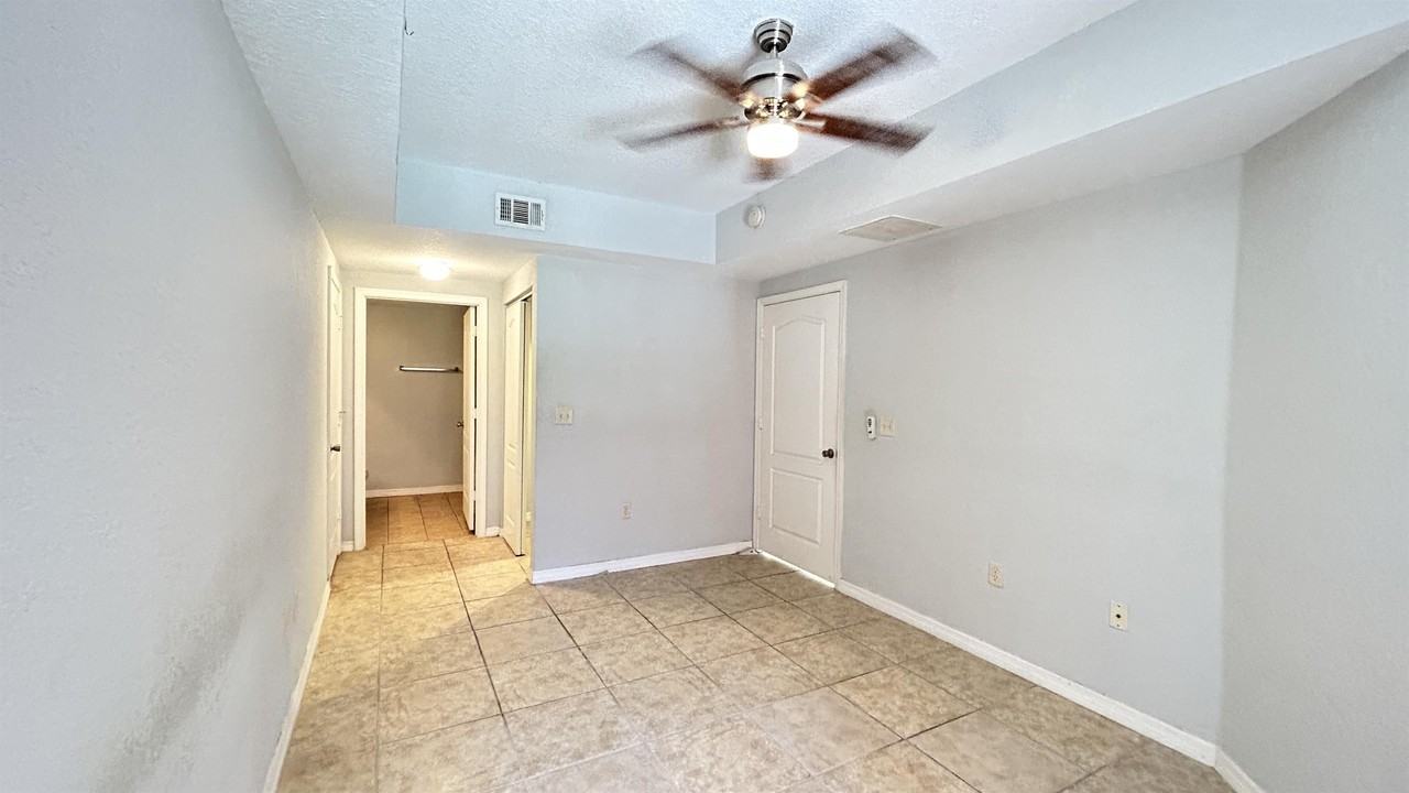 138 Sw Peacock Blvd #20-106 - Photo 7 of 37