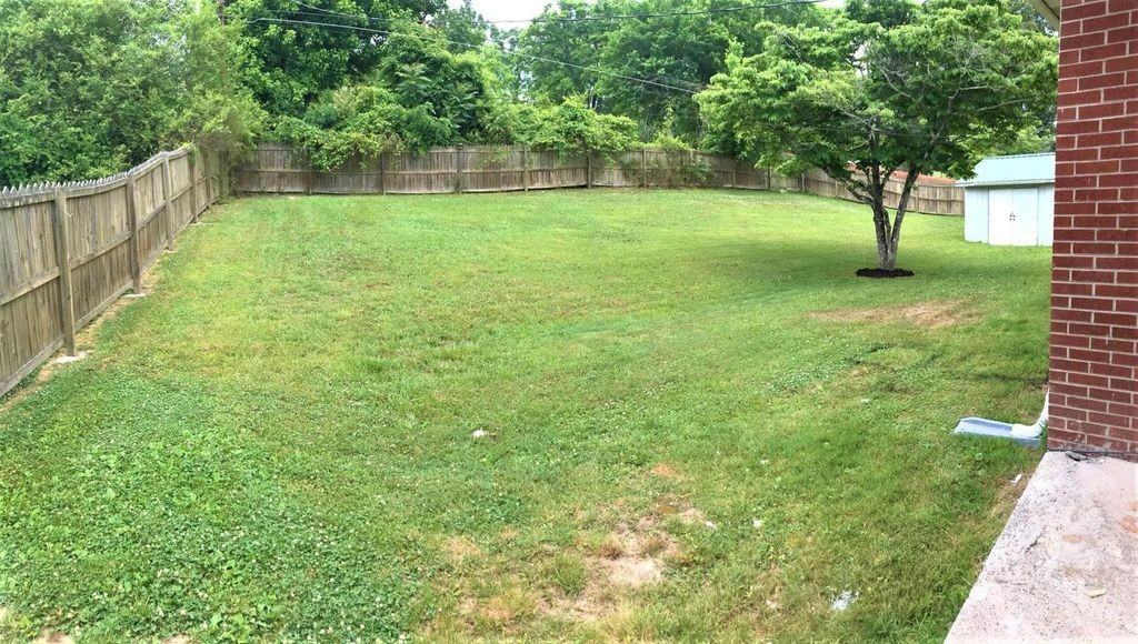 310 College Park Rd #1 - Photo 4 of 12