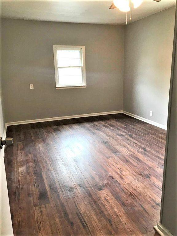 310 College Park Rd #1 - Photo 7 of 12