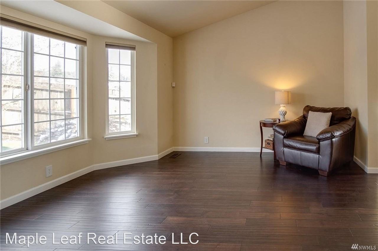 37458 18th Ave S - Photo 3 of 21