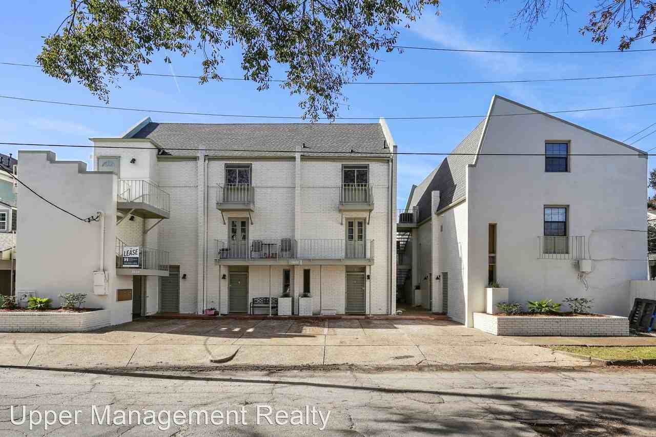 1632 Fourth Street - Photo 2 of 10