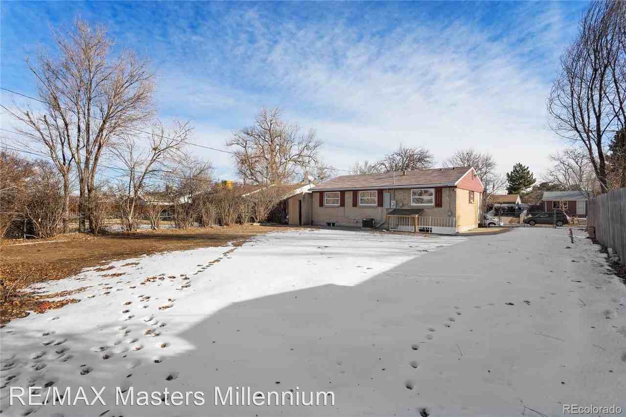 1361 Worchester St - Photo 2 of 22