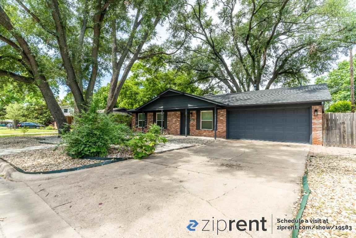 6402 Shoal Creek Dr W - Photo 2 of 27