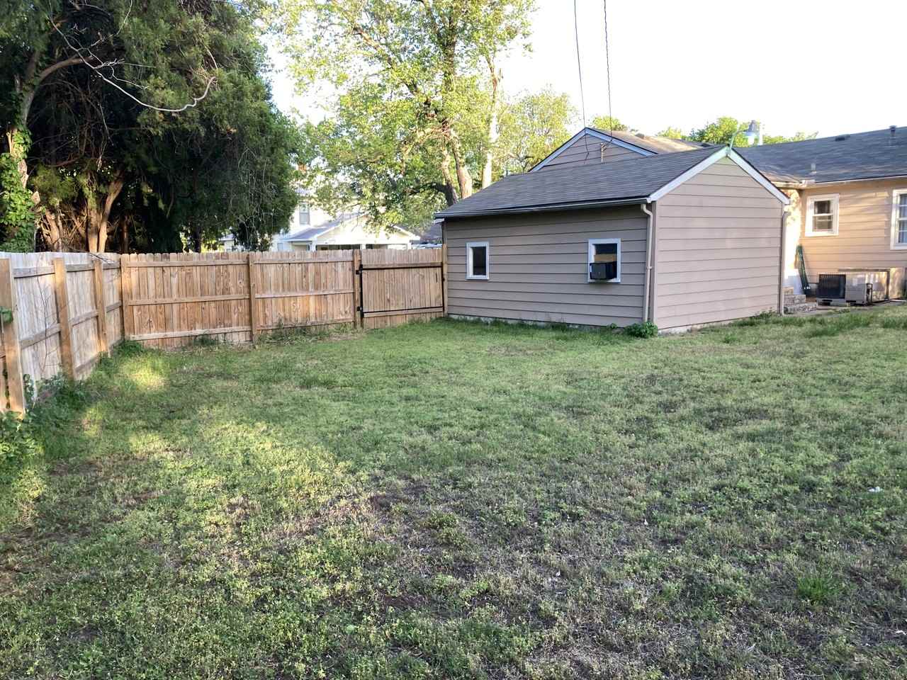 441 E 19th St #NA - Photo 2 of 26