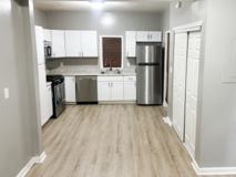 811 Locust St - Photo 1 of 1