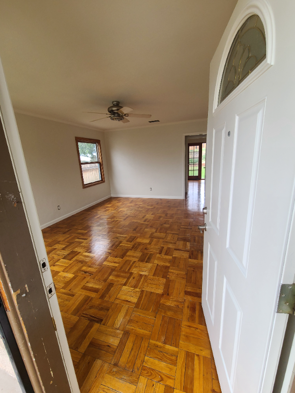 3823 Demus St - Photo 5 of 20