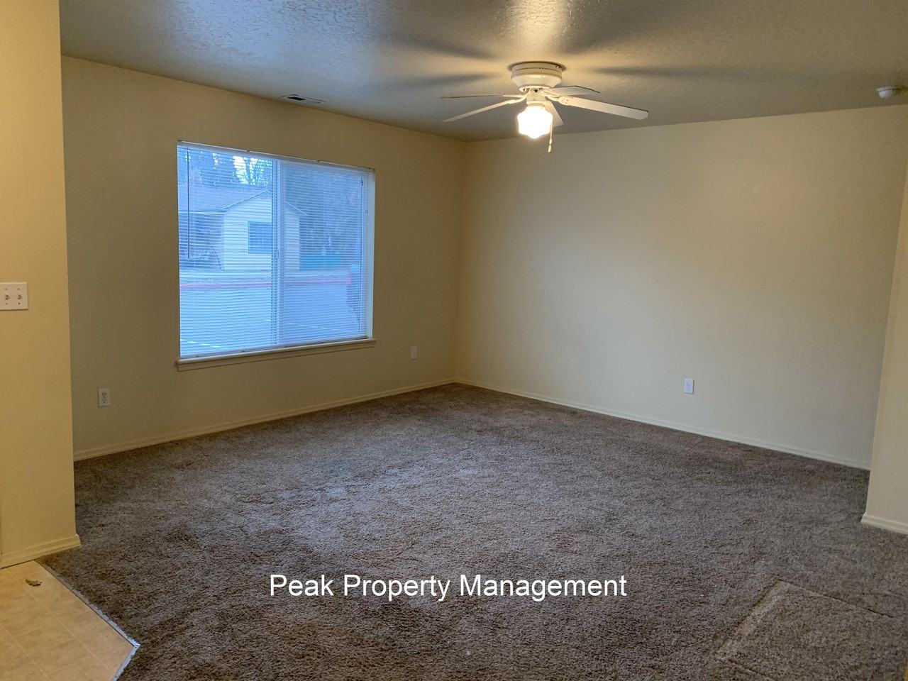106 Hunter Ct #101 - Photo 3 of 13