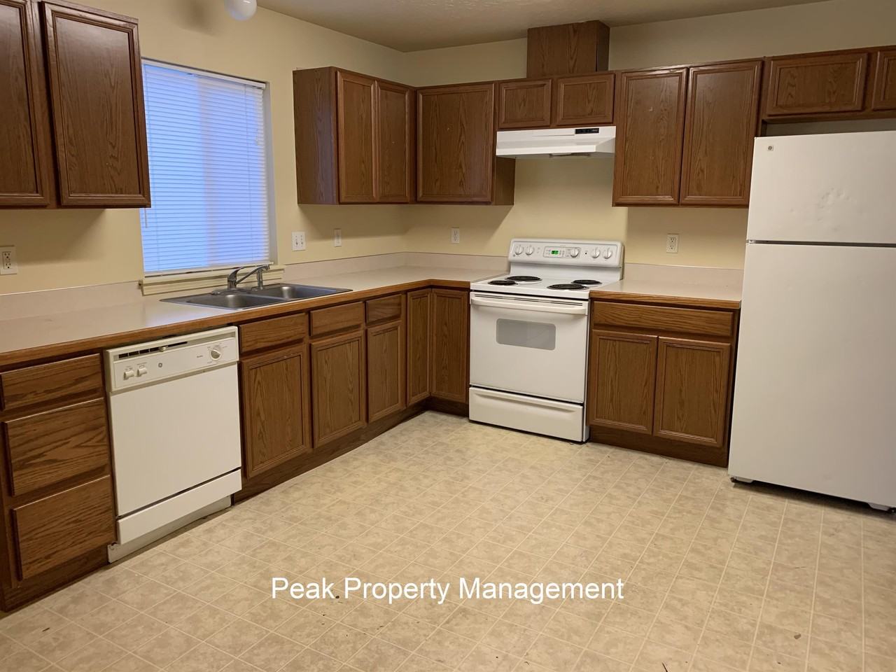 106 Hunter Ct #101 - Photo 6 of 13