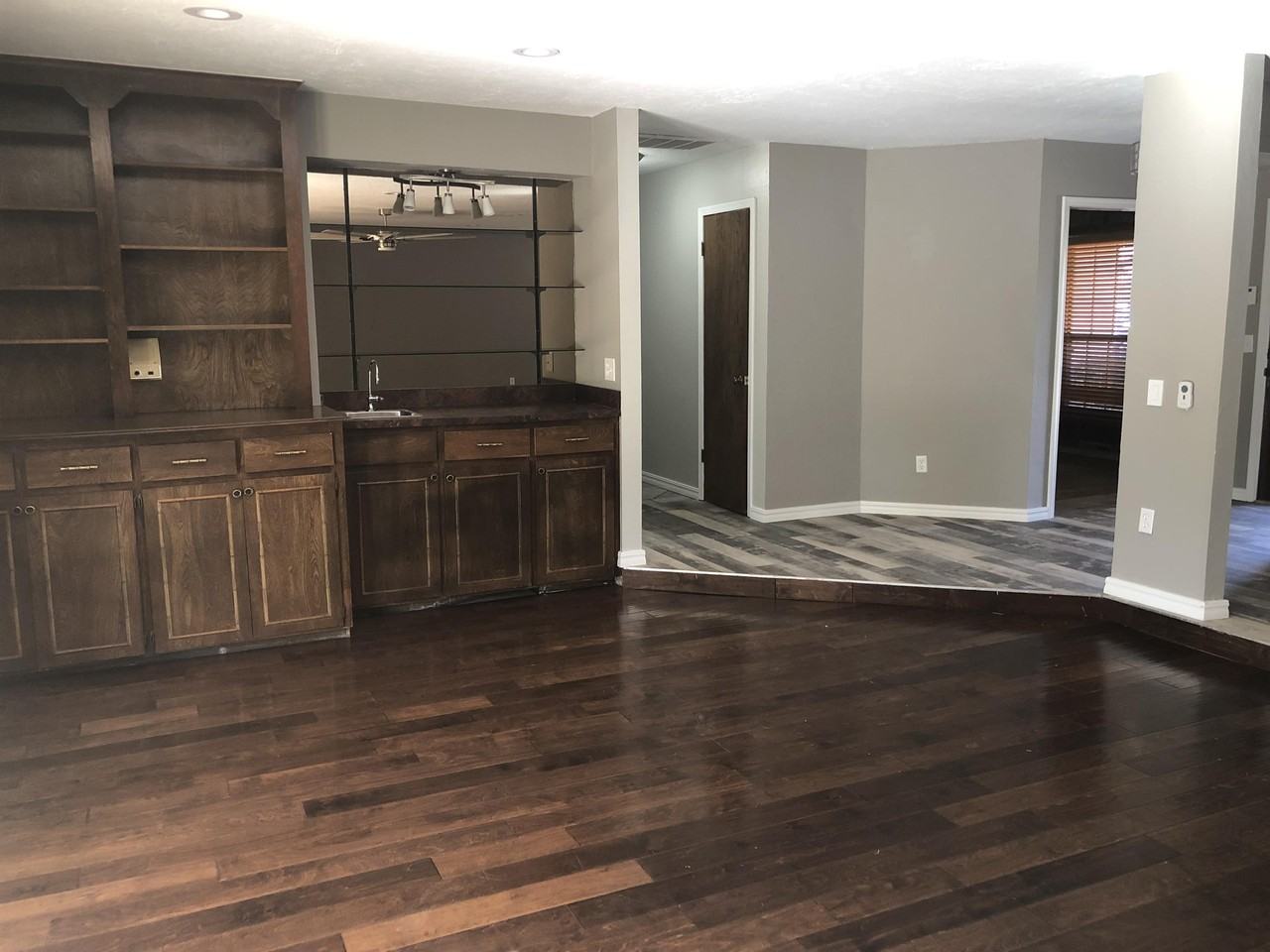 8312 Nw 117th St #1 - Photo 7 of 20