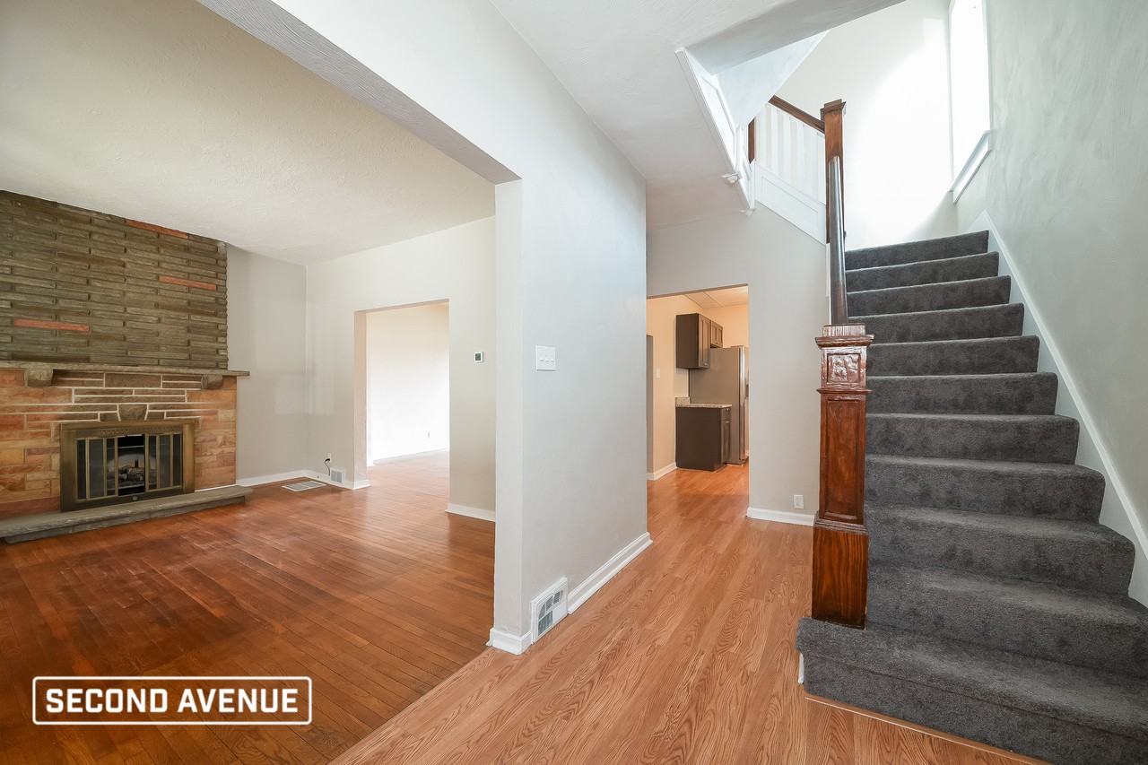 3340 Latonia Ave - Photo 2 of 16