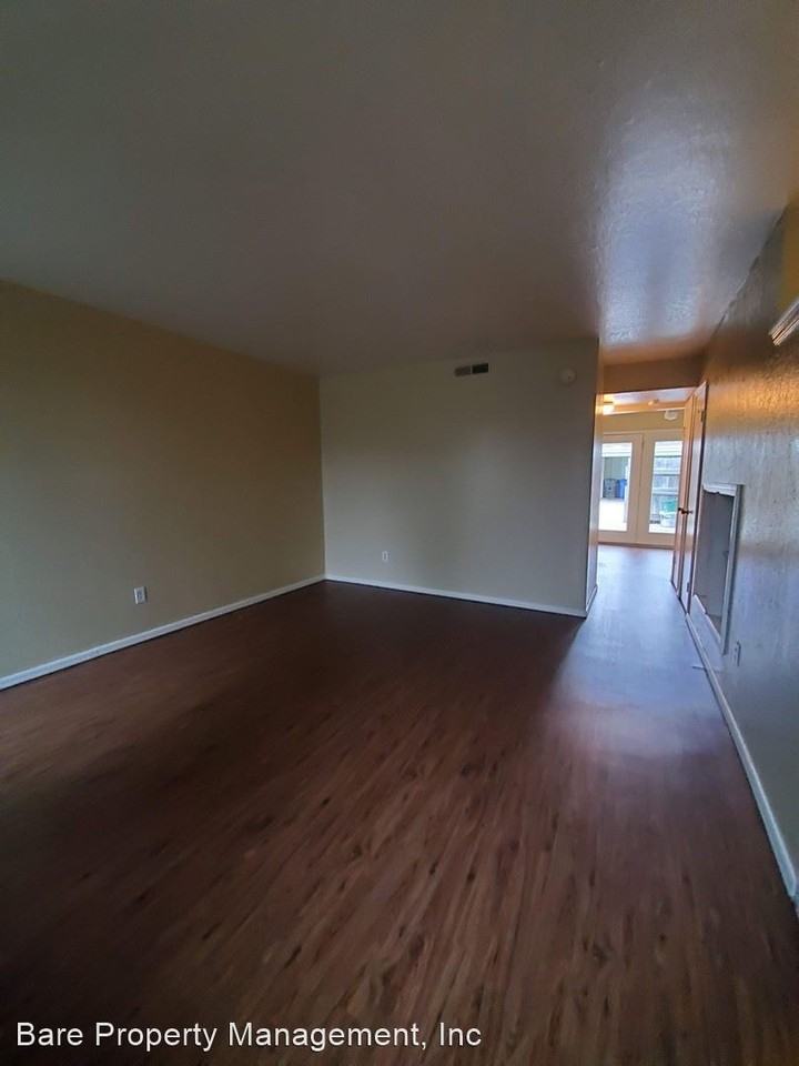 2209 Beaumont Drive - Photo 3 of 13