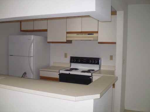 2508 SE Anchorage Cove - Photo 2 of 6
