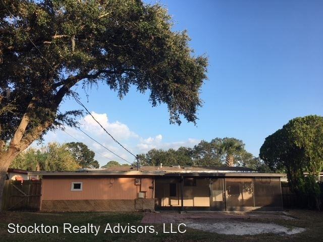 410 E Cornelius Cir - Photo 2 of 19