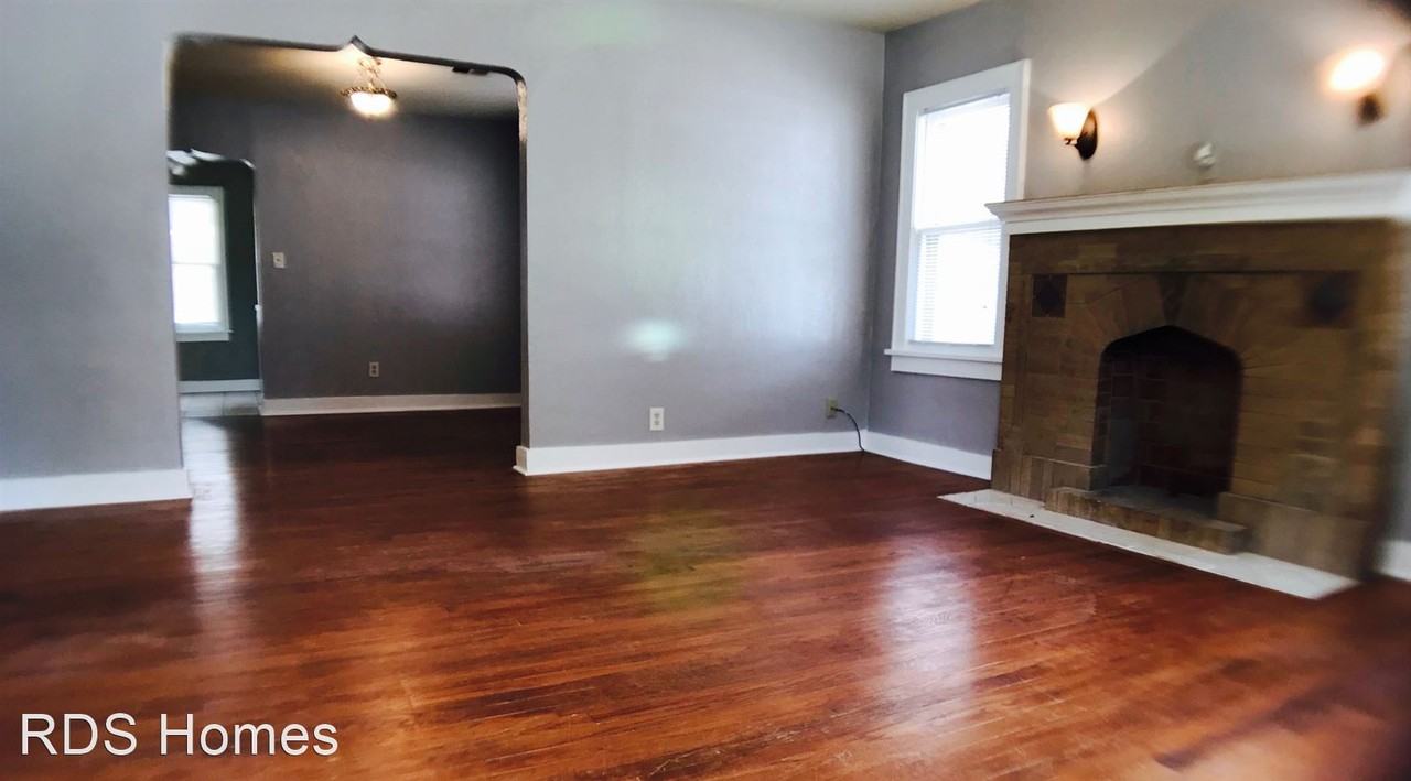 4335 Granger St - Photo 2 of 14