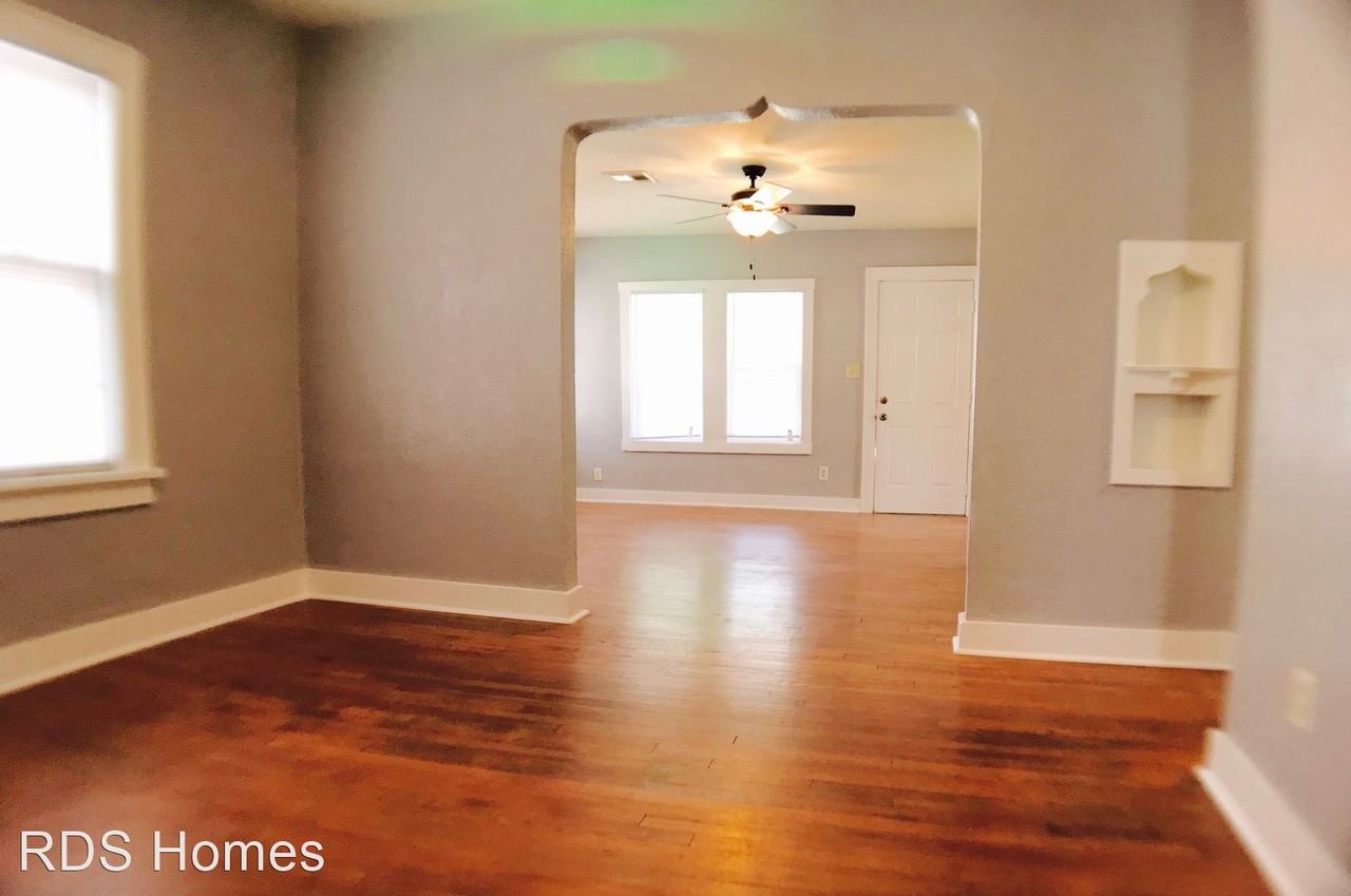 4335 Granger St - Photo 3 of 14