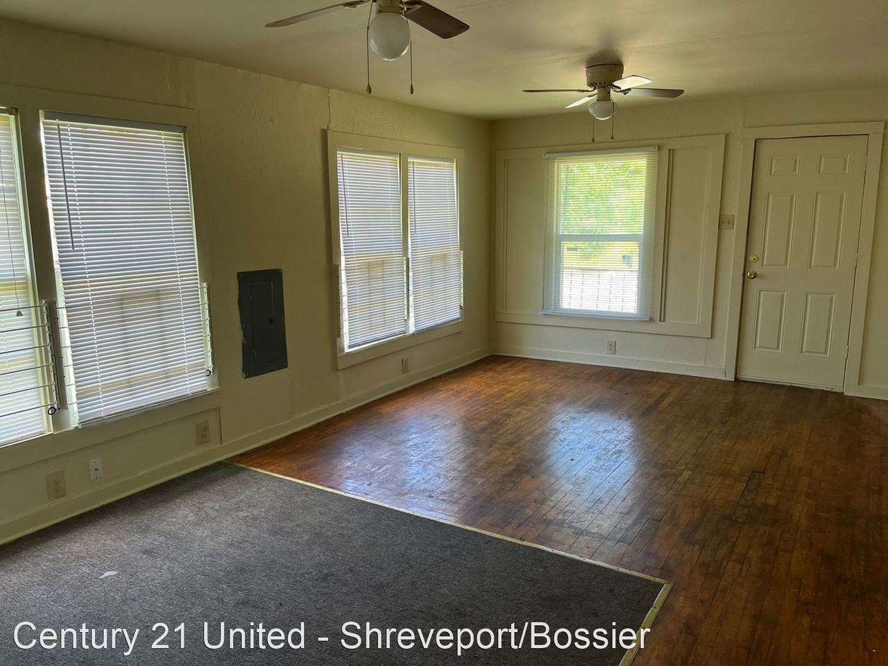 1924 Russell Rd - Photo 2 of 6