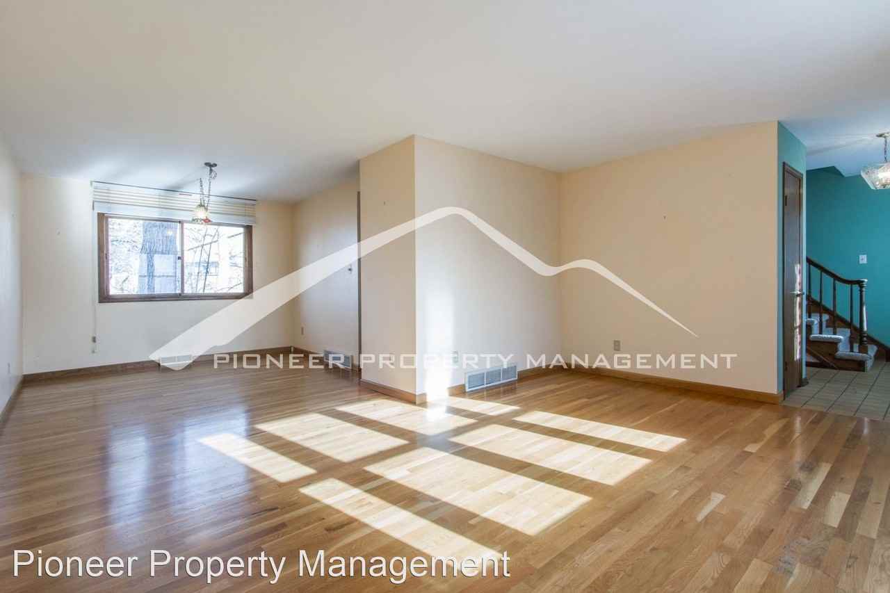 9291 W Jewell Pl - Photo 3 of 16