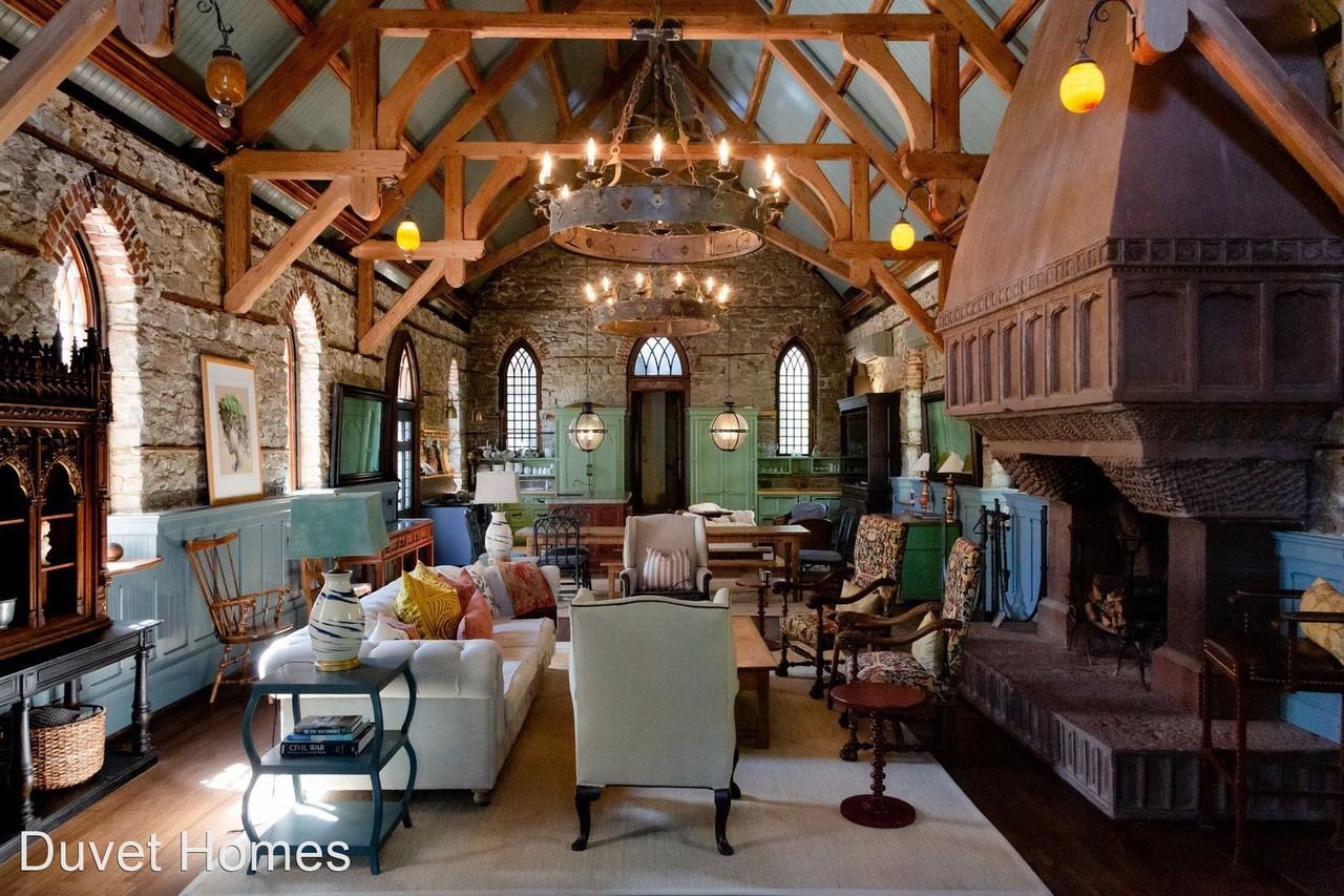 1401 Middle St - Photo 2 of 50