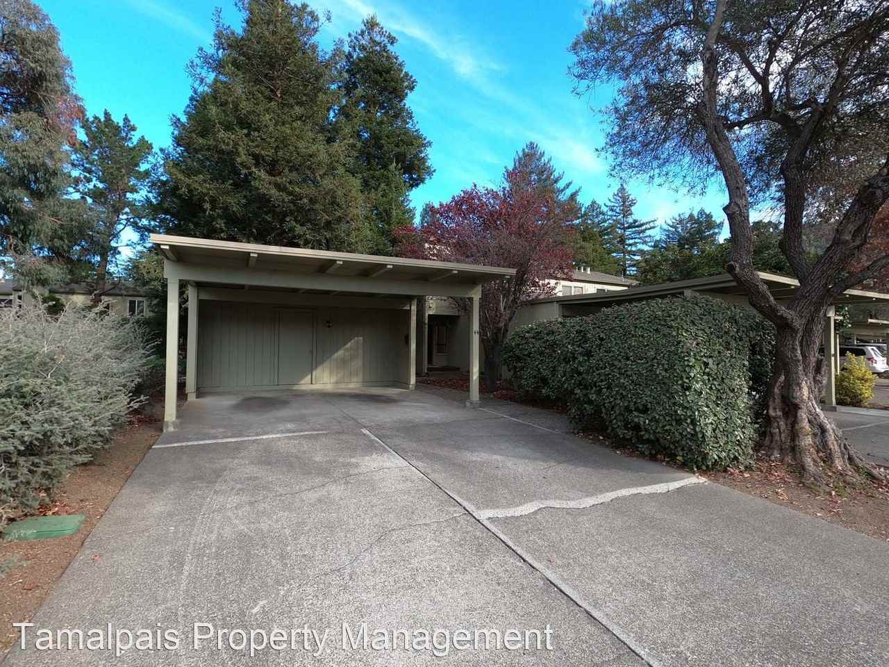 44 Schmidt Ln - Photo 2 of 16